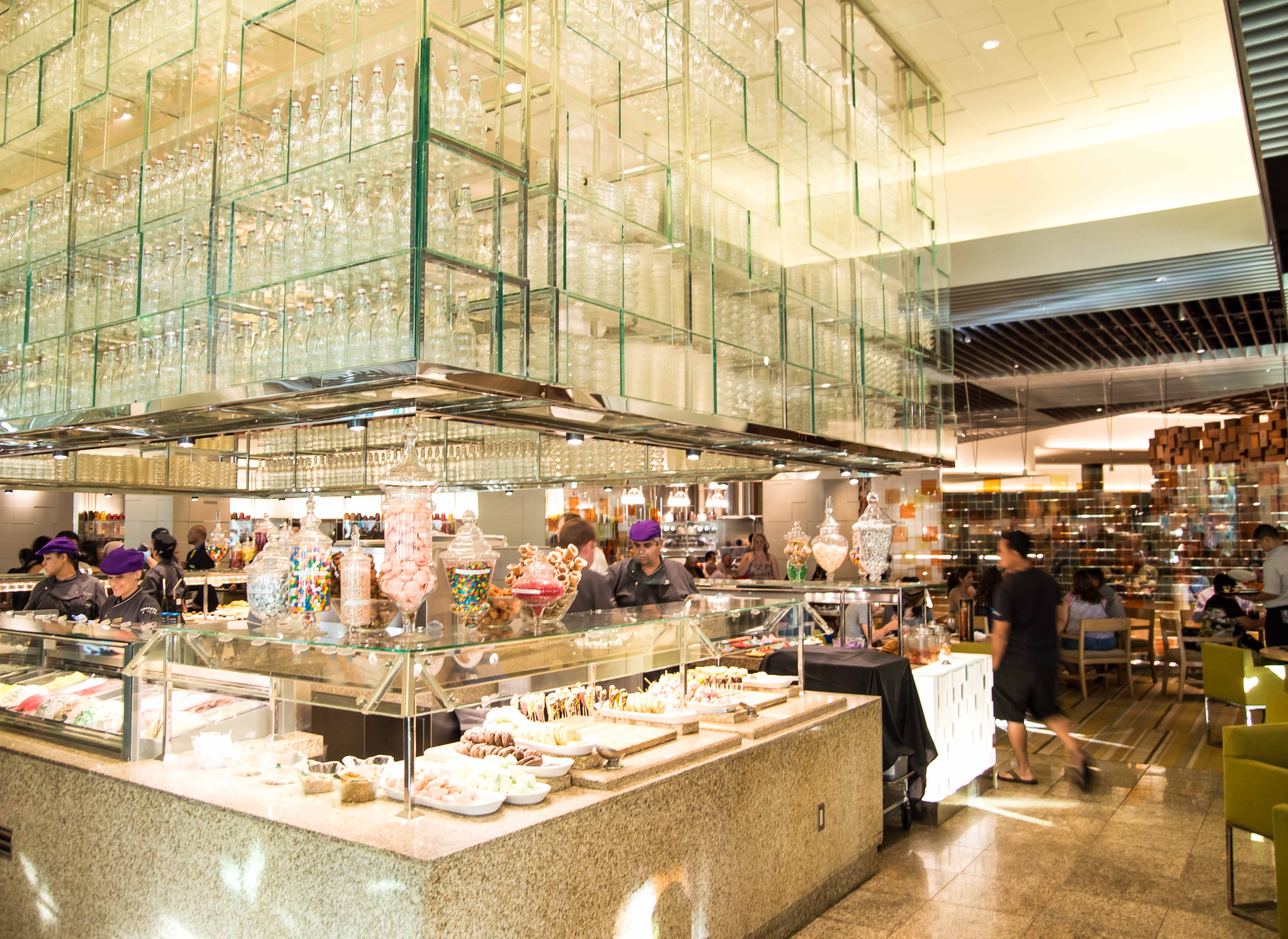 Battle of the Vegas Buffet Las Vegas Restaurants