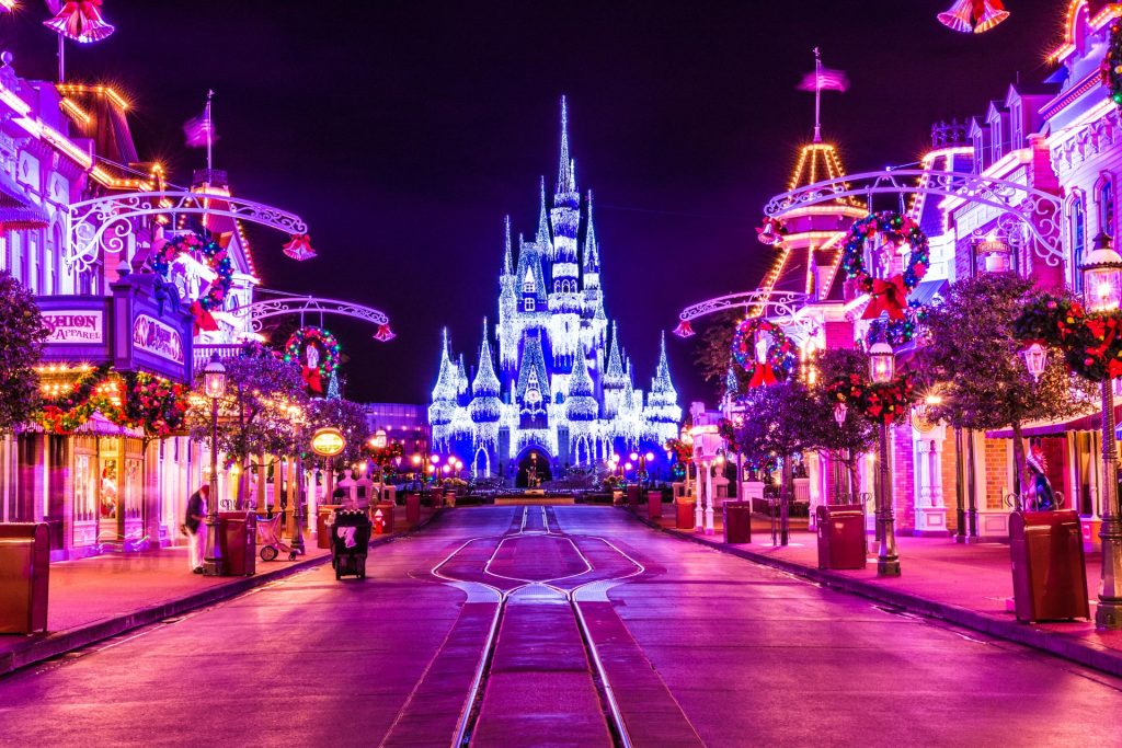 Guide to Mickey's Very Merry Christmas Party 2016 - The Bucket List ...